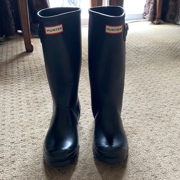 HUNTER BOOTS (fits ADULTS)original brand new in box! Color Black Size US 6B/7G - Picture 2 of 10